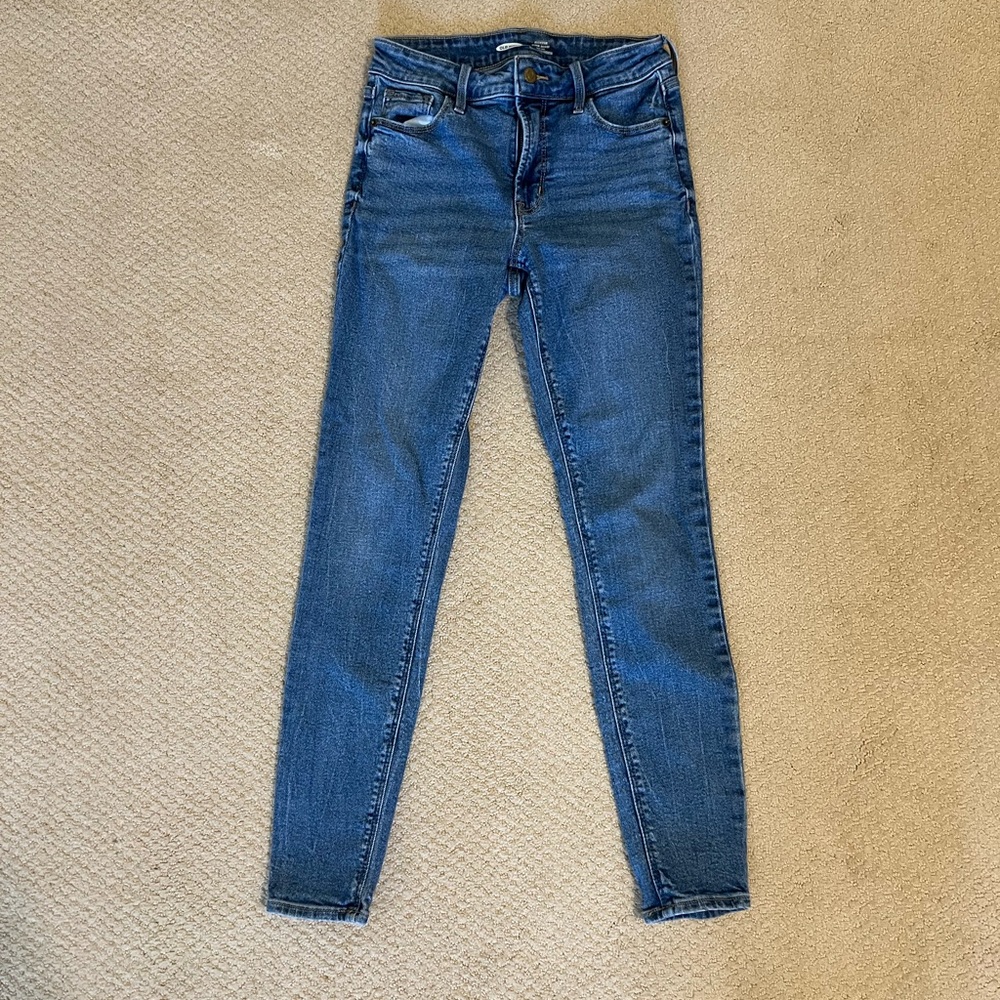 Old Navy Women’s rockstar super skinny jeans, size 0